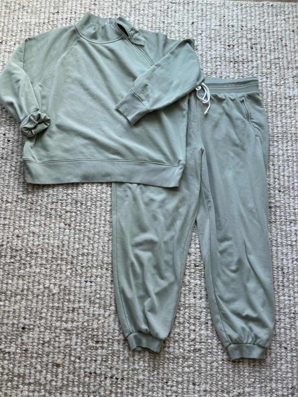 Lou & Grey Sage Green Lounge Set XL Mock Neck Quarter Zip Pullover Jogger Set